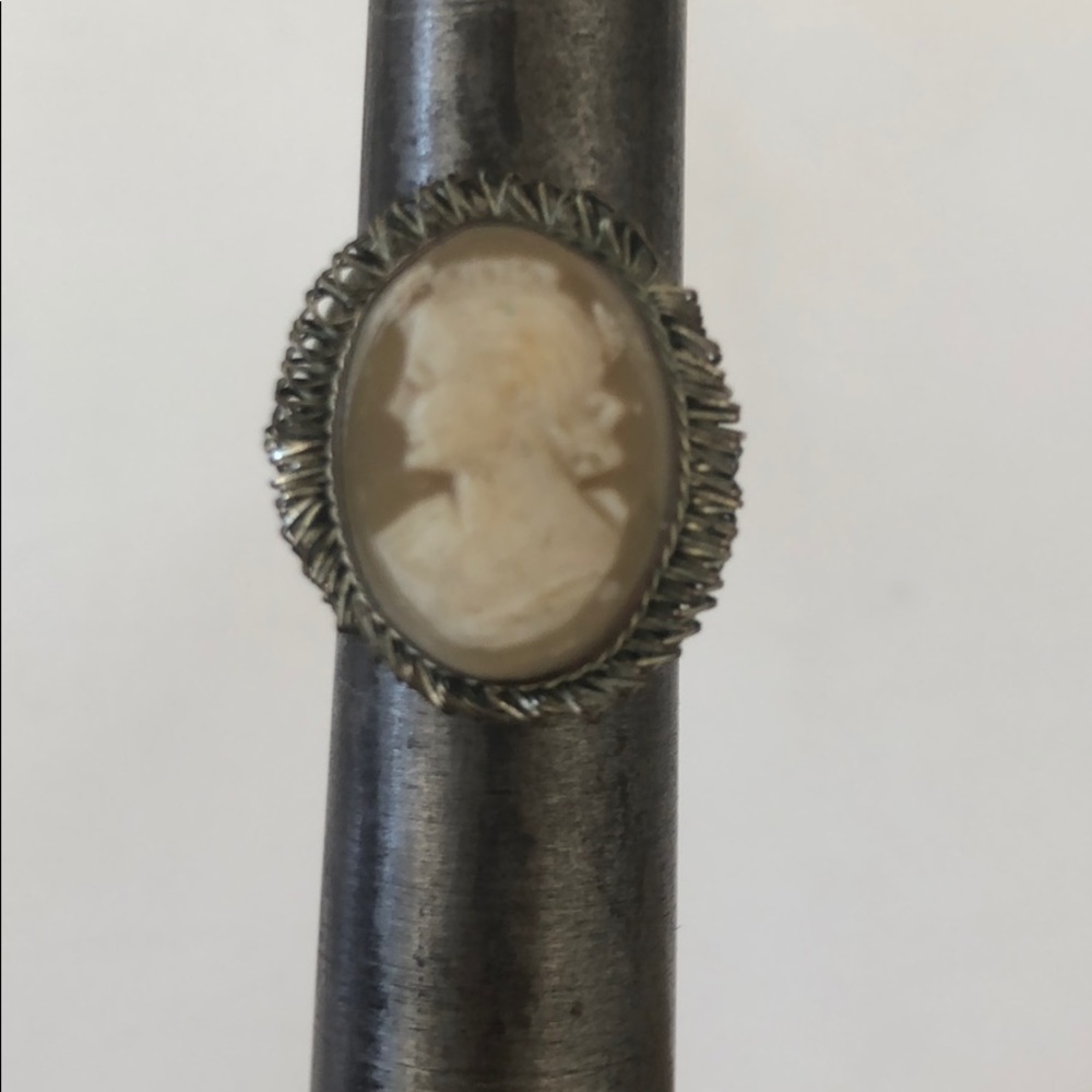 Vintage 800 Silver Carved Shell Cameo Ring